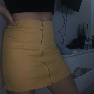 Yellow skirt